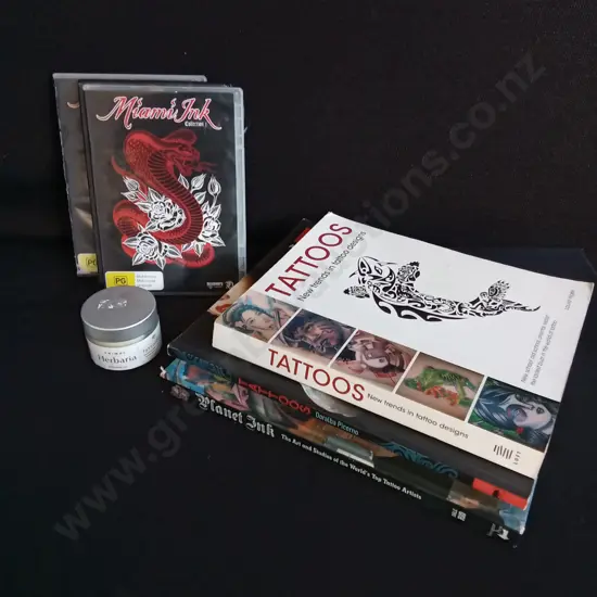 MIX OF TATTOO ITEMS, INCLUDING BOOKS AND DVDS