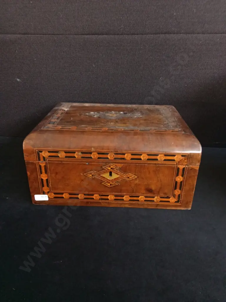 ANTIQUE WALNUT & PARQUETRY TUNBRIDGE WRITING/ SEWING BOX, W 30 CM Image 1++