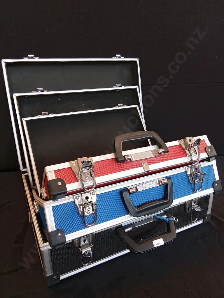 3 BREIFCASES BIGGEST Image 1++