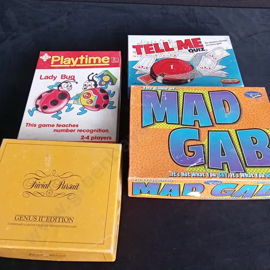 4 VINTAGE BOARD GAMES
