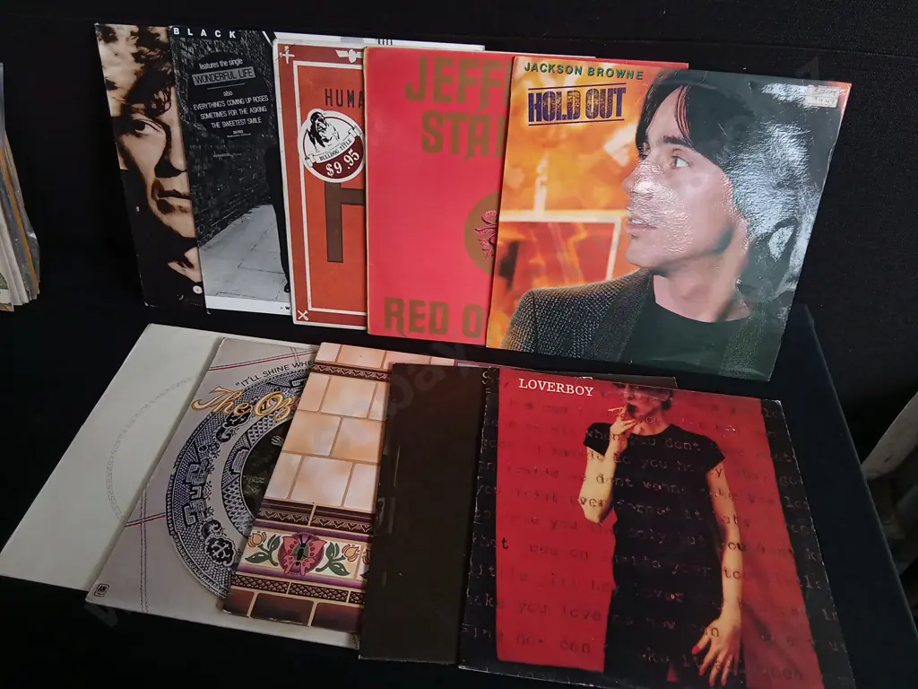 MIX OF 10 VINTAGE RECORDS Image 1++
