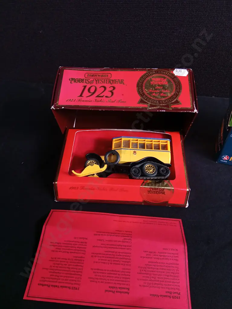 3 VINTAGE DIECAST MODELS, CLASSIC CARLECTABLES HAVOLINE FALCON, ELIGOR CITROEN, MATCHBOX MODELS OF YESTERYEAR SPECIAL Image 1++