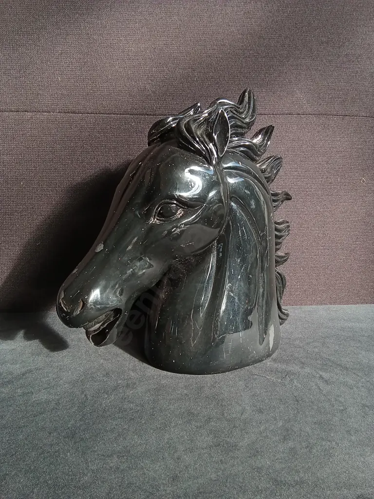 VINTAGE GLOSSY BLACK ACRYLIC HORSE BUST STATUE, H 34 CM DAMAGED AS PER PHOTO Image 1++