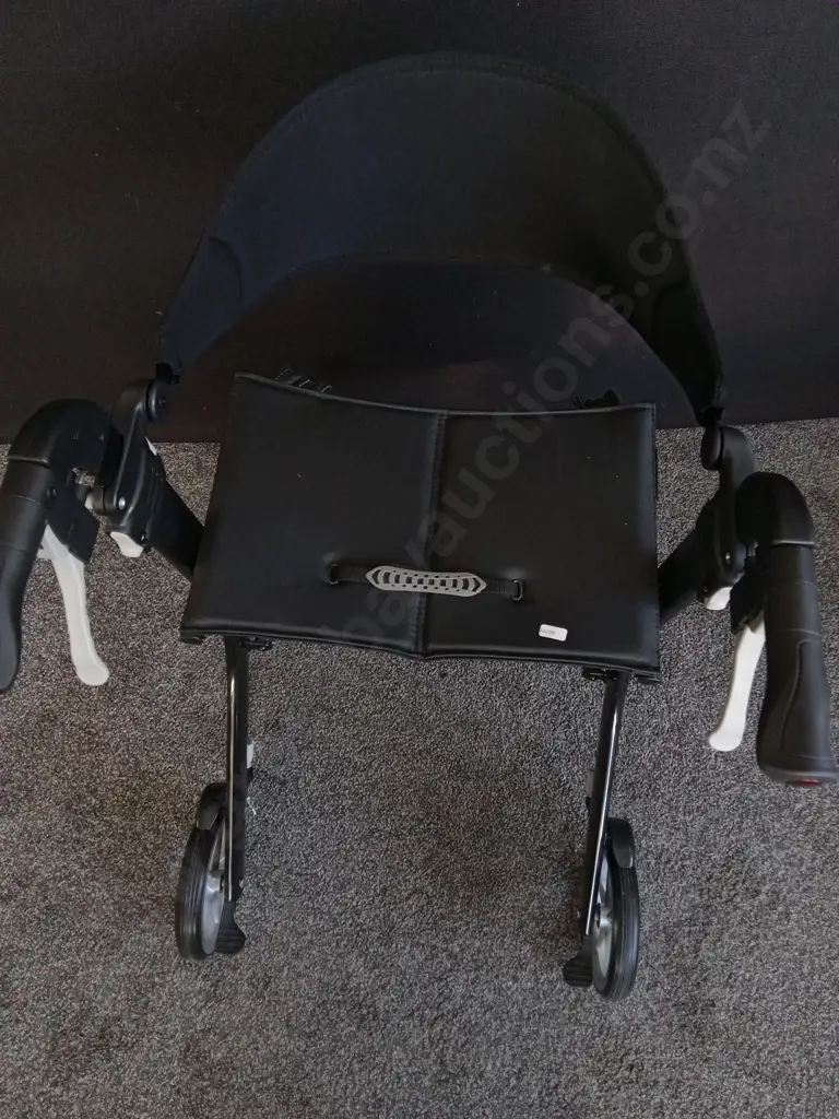 DRIVE MEDICAL NITRO SPRINRPT ROLLATOR, H 86 CM Image 1++