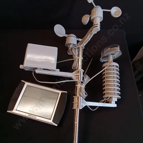 DIGITECH WIRELESS WEATHER STATION WITH DISPLAY PANEL