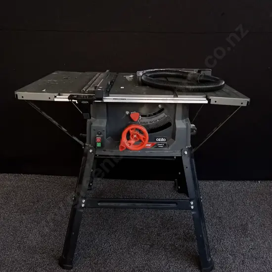 OZITO 2000W TABLE SAW L90CM H85CM