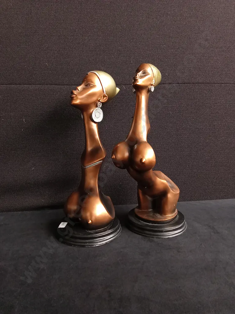 PAIR OF BRONZE COLOURED FINISHED SCULPTURES, TALLEST H 33 CM Image 1++