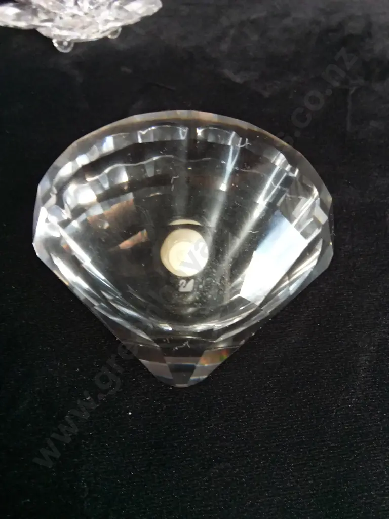 3 SWAROVSKI CRYSTALS INCLUDING CLAM SHELL H5CM WATER LILY H4CM Image 1++