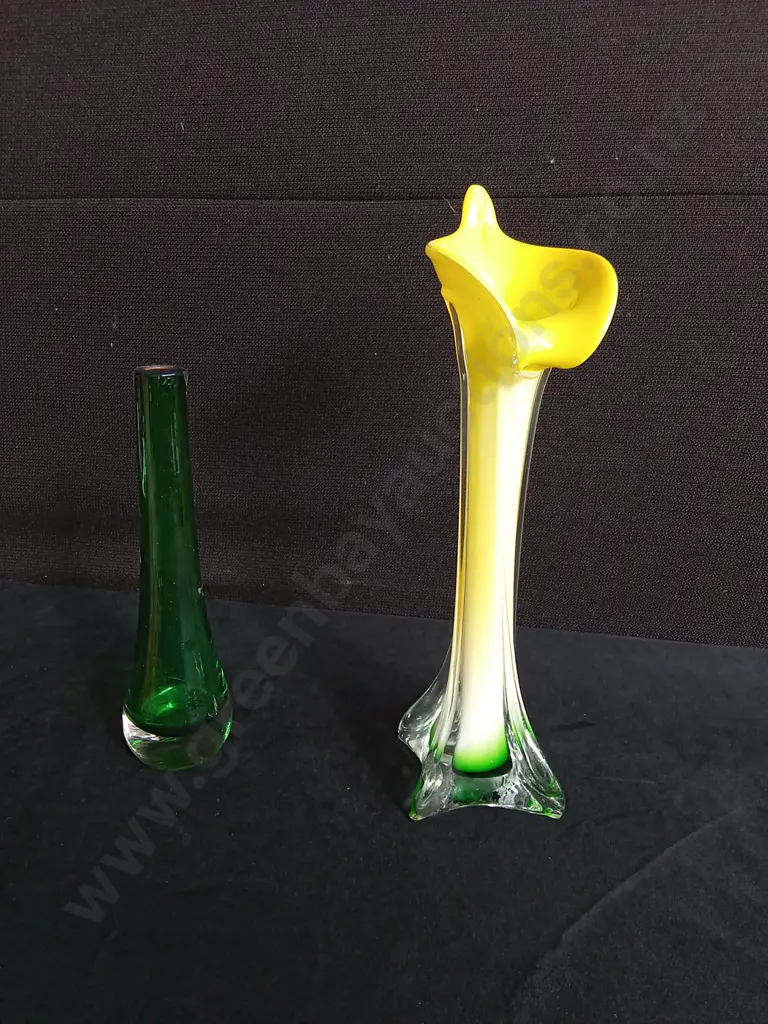VINTAGE ART GLASS HAND BLOWN LILY VASE AND GREEN STEM GLASS VASE, HIGHEST 30 CM Image 1++