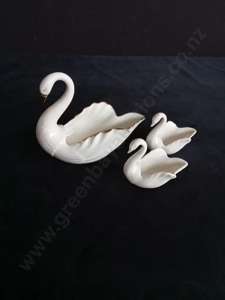 3 LENOX CERAMIC SWANS TALLEST H9CM Image 1++