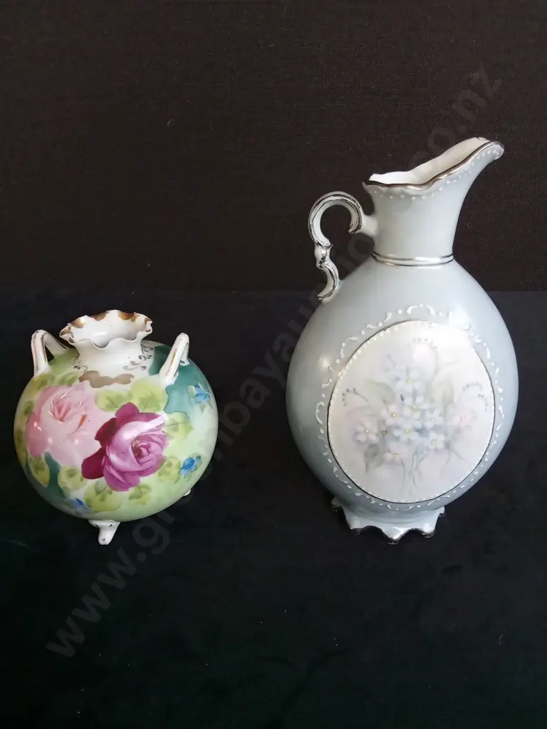 2 FLORAL VASES I'VE HAD PAINTED BY OLGA JURIS H18.5CM Image 1++