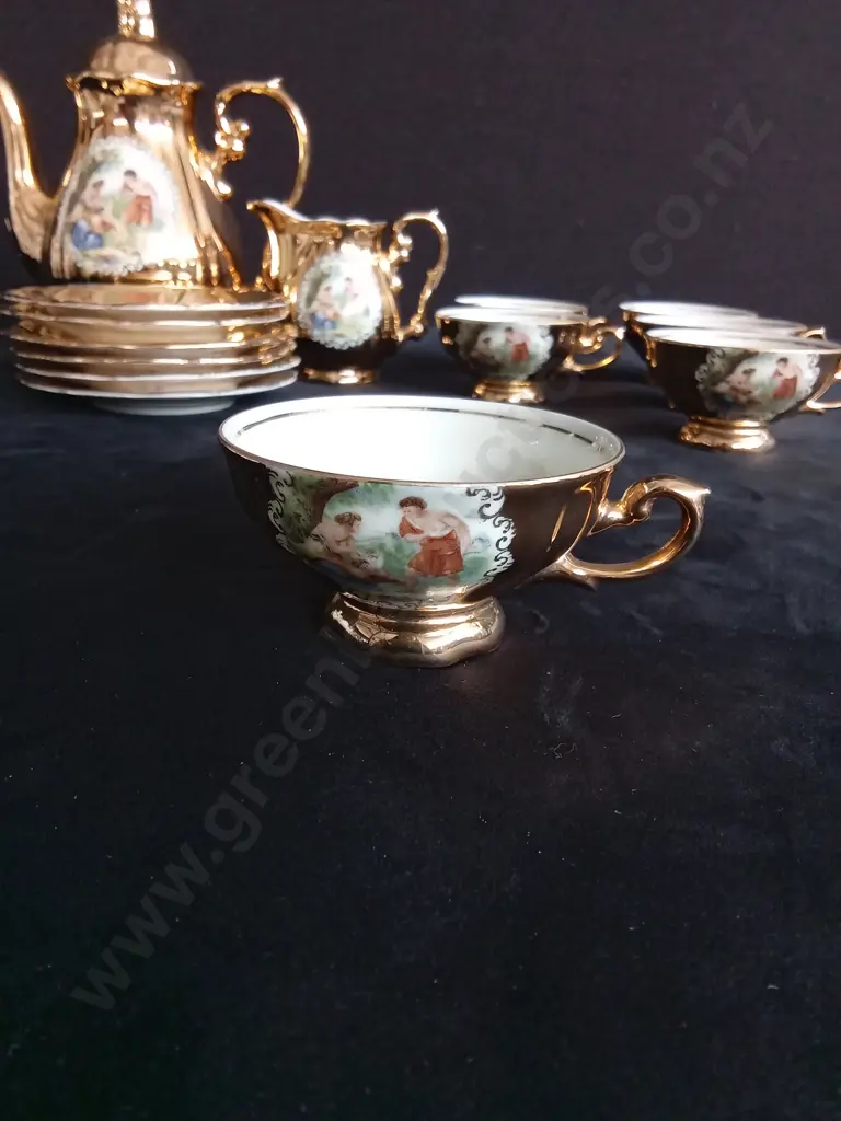 BAVARIA FINE PORCELAIN TEA SET Image 1++