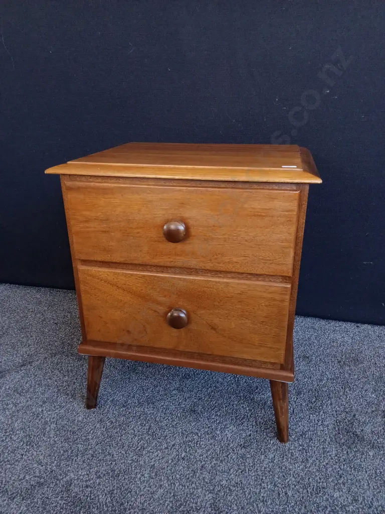 MID CENTURY STYLE BEDSIDE TABLE, H 60 CM W 51 CM X D 38 CM Image 1++