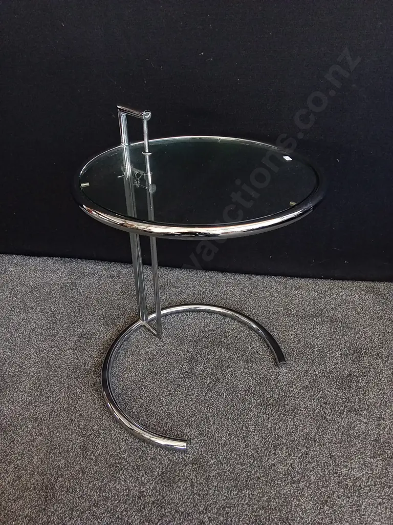 MID CENTURY MODERN STYLE GLASS ADJUSTABLE SIDE TABLE, H 57 CM X W 51 CM Image 1++