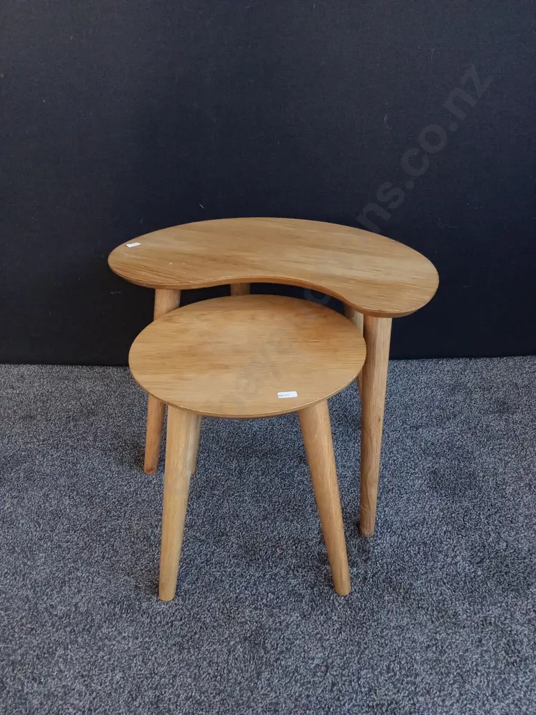 MID CENTURY MODERN OAK STOCKHOLM NEST OF TABLES, TALLEST H 46 CM X W 57 CM Image 1++