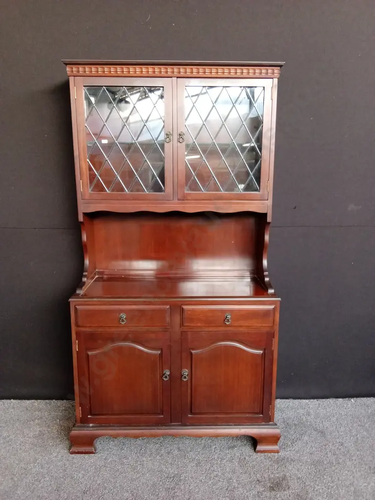 VINTAGE HUTCH DRESSER WITH LEADED GLASS DOORS - L1m H1.85M D39cm Image 1++