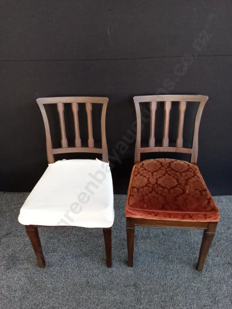 WOODEN DINING TABLE H74CM L1.52M D90.5CM WITH 6 DINING CHAIRS INCLUDING CREAM SEAT COVERS Image 1++