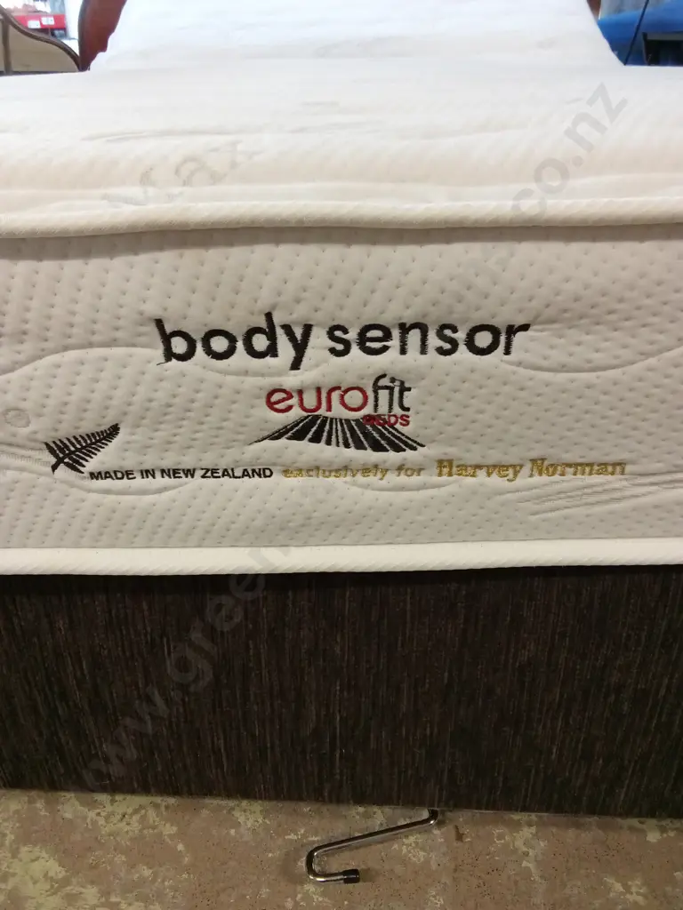 EUROFIT BEDS BODY SENSOR KING SINGLE ADJUSTABLE MOTORISED BED AND MATTRESS, WORKING Image 1++