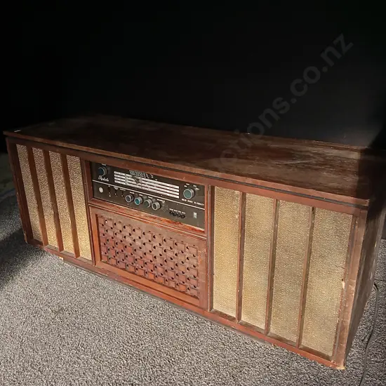 VINTAGE RADIOLA RADIOGRAM, H 54 CM X W 1.3 M X D 43 CM
