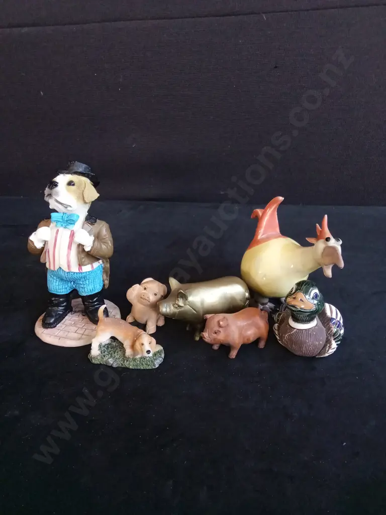 7 ANIMAL FIGURINES TALLEST H13CM Image 1++