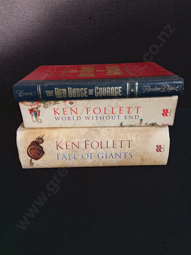 MIX OF 3 BOOKS Image 1++