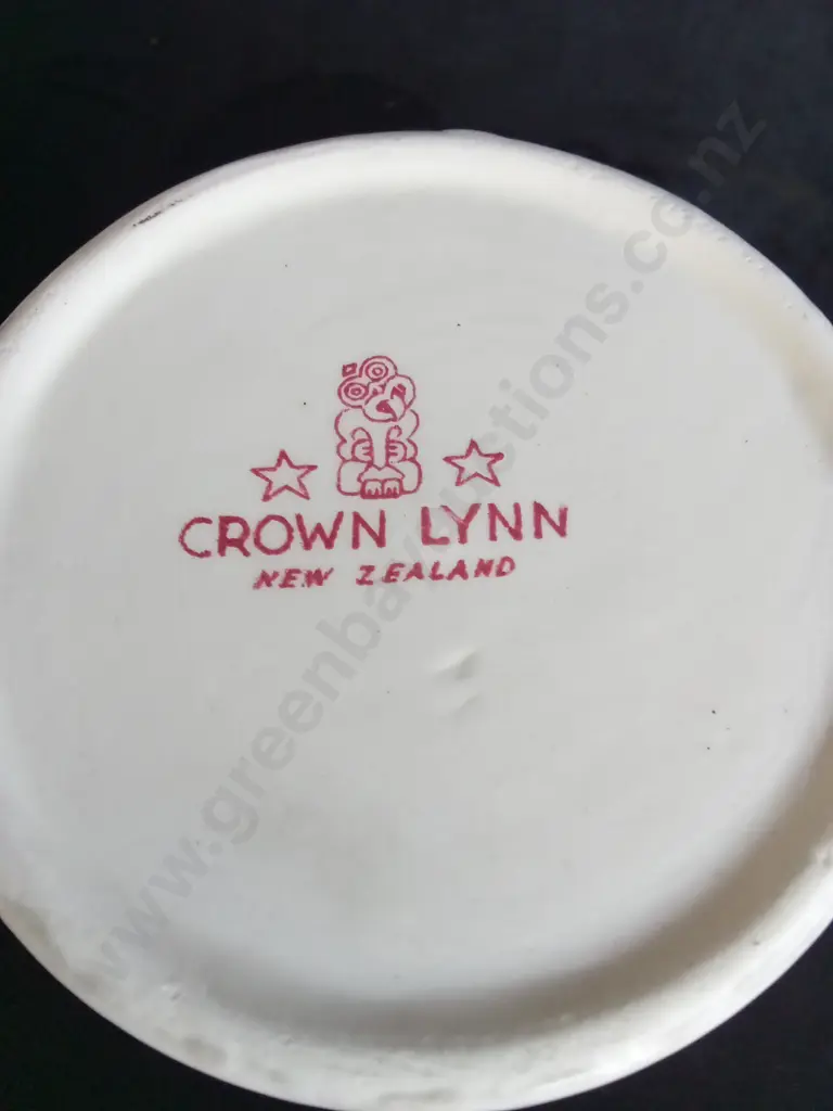 VINTAGE CROWN LYNN HUMPTY DUMPTY TEACUP AND SAUCER AND EMPIRE GAMES MUG Image 1++