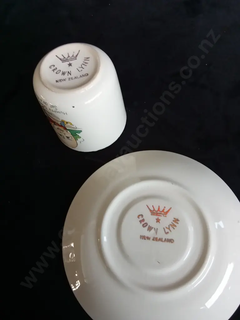 VINTAGE CROWN LYNN HUMPTY DUMPTY TEACUP AND SAUCER AND EMPIRE GAMES MUG Image 1++