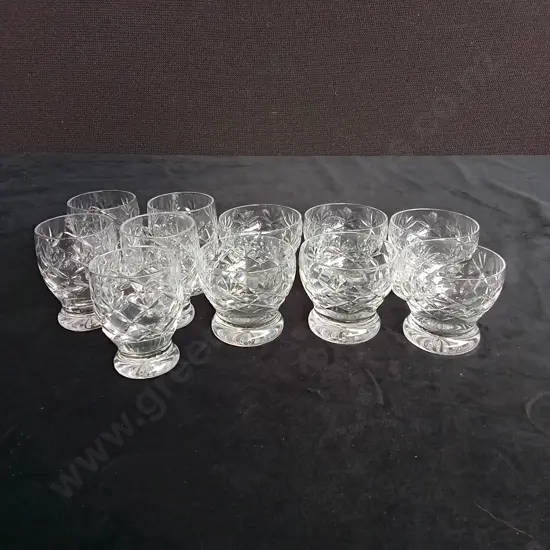 11 CRYSTAL GLASSES INCLUDING 6 VINTAGE WEBB CORBETT GLASSES H4.5CM