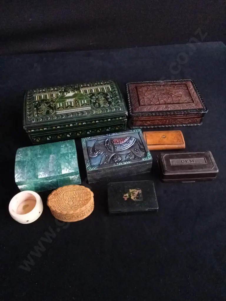 9 BOXES LARGEST H69CM L19.5CM Image 1++