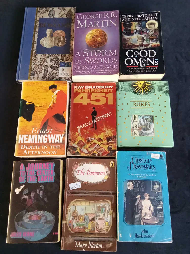 9  VARIOUS BOOKS Image 1++