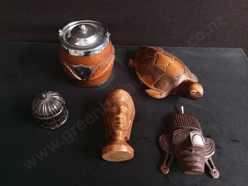 5X VINTAGE WOODEN CARVED ITEMS INCLUDING ENGLISH OAK BARREL Image 1++