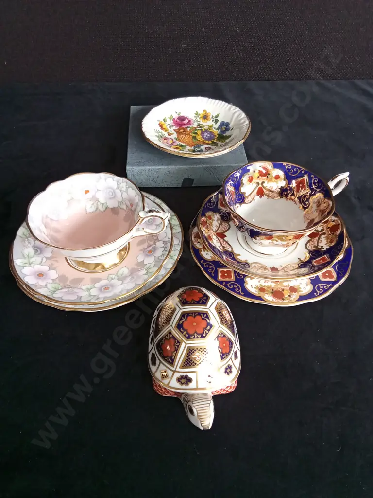 ROYAL ALBERT HEIRLOOM AND ROYAL STRATFORD 3 PIECE TEA SETS WITH BOXED AYNSLEY & CO DISH AND A ROYAL CROWN DURBY TURTLE Image 1++