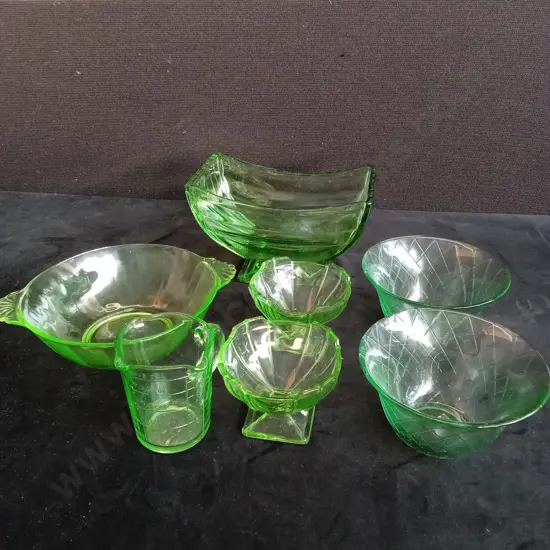7 GREEN COLOURED GLASS ITEMS TALLEST H13CM