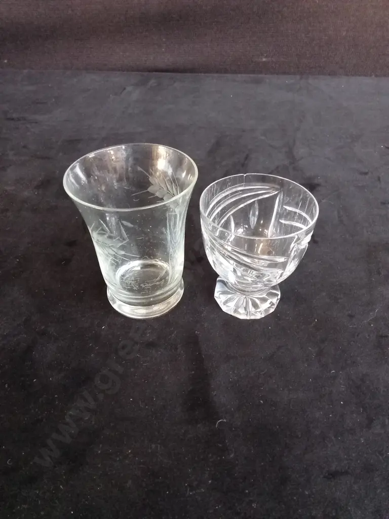12 GLASSES 6 CRYSTAL SHOT GLASSES H6CM AND 6 VINTAGE ETCHED GLASSES H7.5CM Image 1++