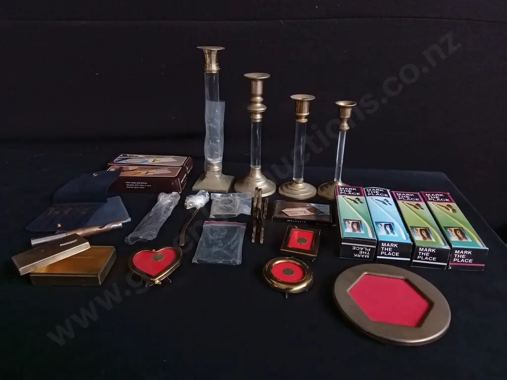 COLLECTION OF BRAND NEW VINTAGE ITEMS Image 1++