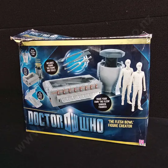 DOCTOR WHO THE FLESH BOWL FIGURE CREATOR PLAYSET