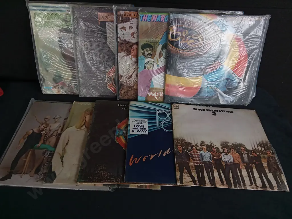 10 VINTAGE RECORDS Image 1++