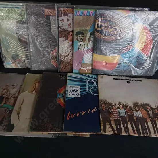 10 VINTAGE RECORDS