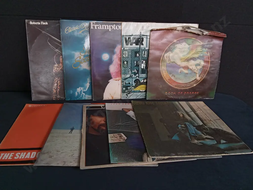 10 VINTAGE RECORDS Image 1++