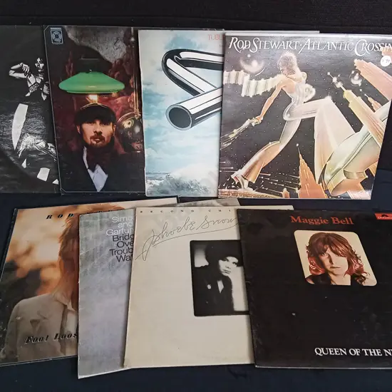 8 VINTAGE RECORDS