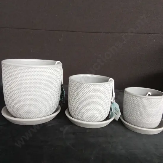 3 GREY PLANT POTS ON BASES