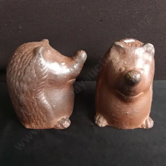 DECORATIVE STONE PORCUPINE FIGURES HOLLOW INSIDES, H 21 CM X W 16 CM