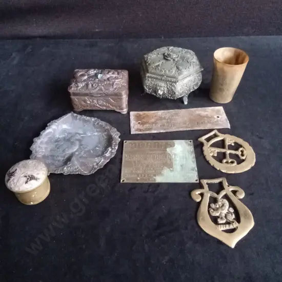 ASSORTED BRASS ITEMS