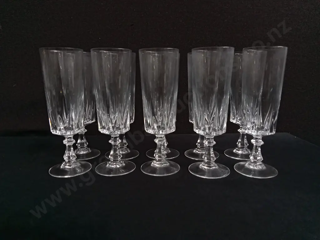 SET OF 10 VINTAGE GLASS CHAMPAGNE FLUTES, H 17 CM Image 1++