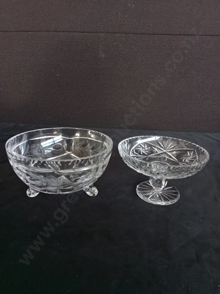 2 CRYSTAL GLASS BOWLS H8.5CM Image 1++