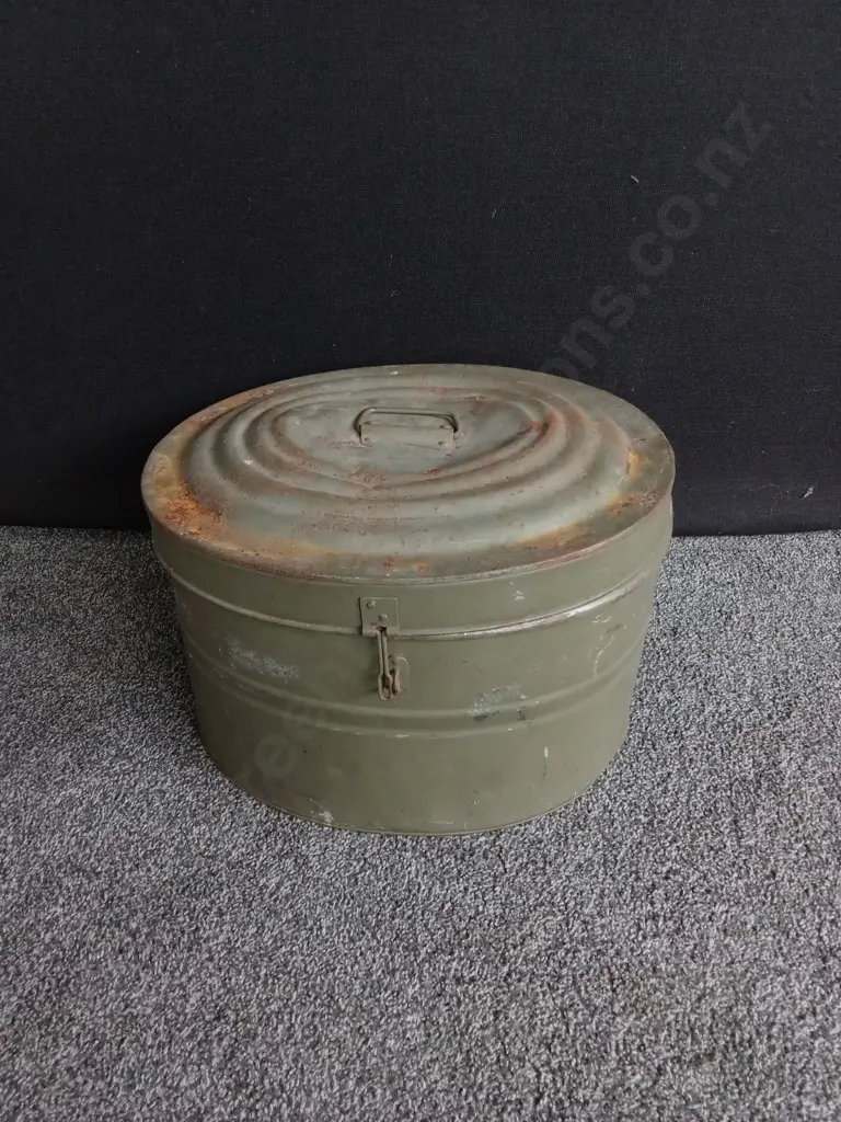 VINTAGE MILITARY AMMUNITION CONTAINER, H APPROX 30 CM X W 44 CM Image 1++