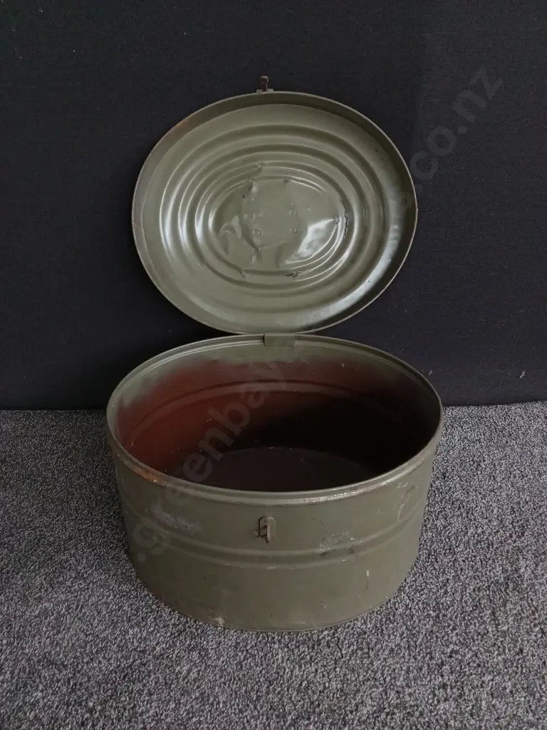 VINTAGE MILITARY AMMUNITION CONTAINER, H APPROX 30 CM X W 44 CM Image 1++