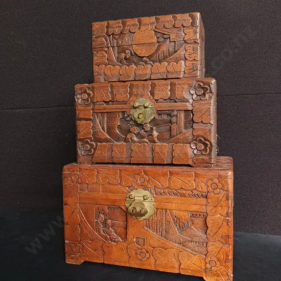 3 PIECES SET OF VINTAGE HAND CARVED NESTING CAMPHOR WOOD STORAGE CHESTS, TALLEST H 18 CM X W 30 CM X D 19 CM