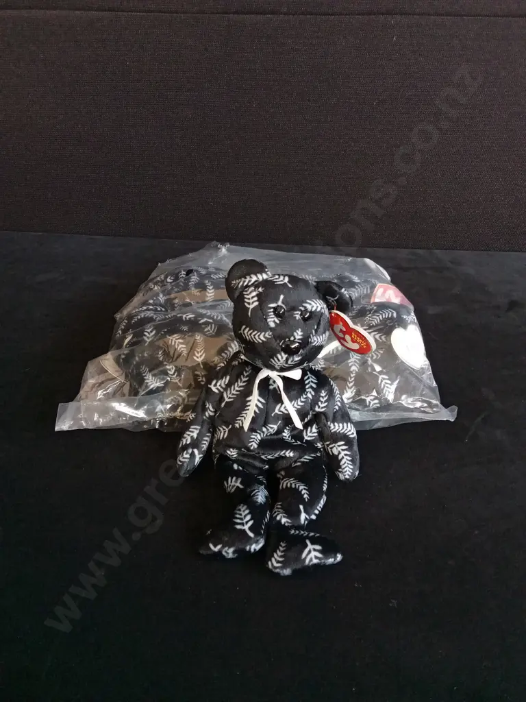 BRAND NEW BAG OF 6 TY BEANIE BABIES "SILVER" Image 1++