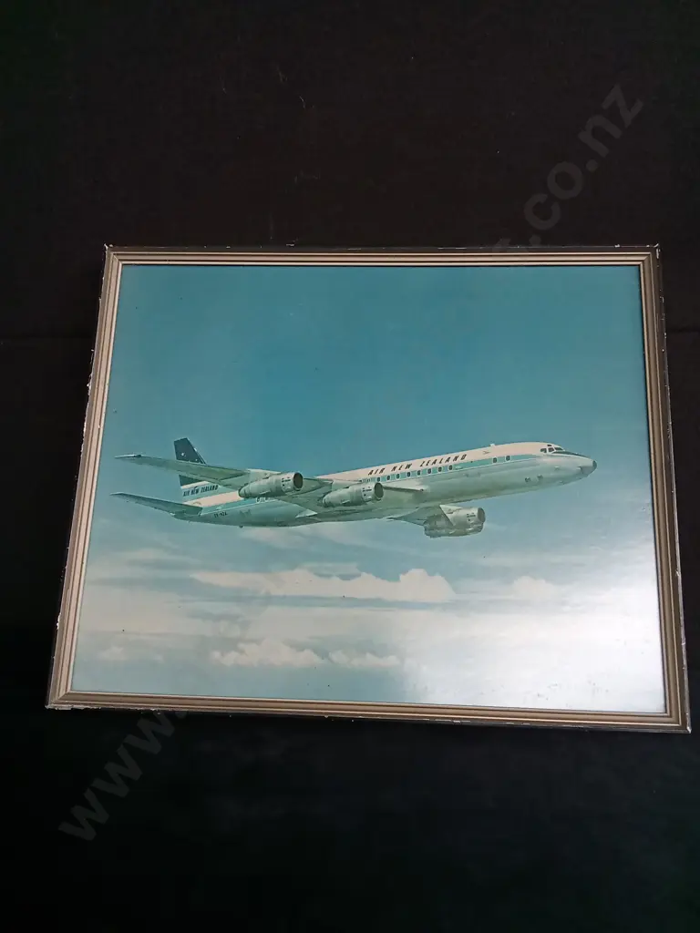 FRAMED PRINT FEATURING VINTAGE AIR NEW ZEALAND DOUGLAS DC-8 AIRCRAFT L52CM H43CM Image 1++
